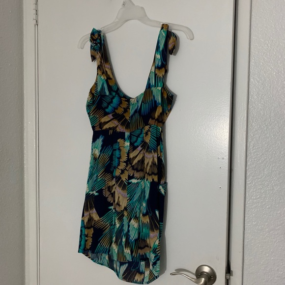 Formal Dress - Picture 3 of 3